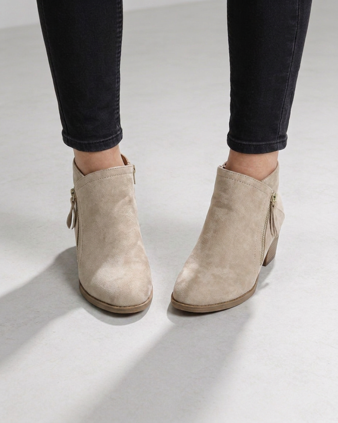 Women's Side Zip Low Heel Ankle Boots